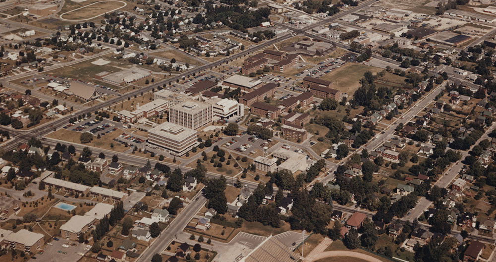 waterloo-campus-1970s.jpg