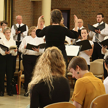 Join the Alumni Choir for Messiah in May