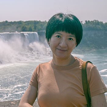 Dahlia Huang